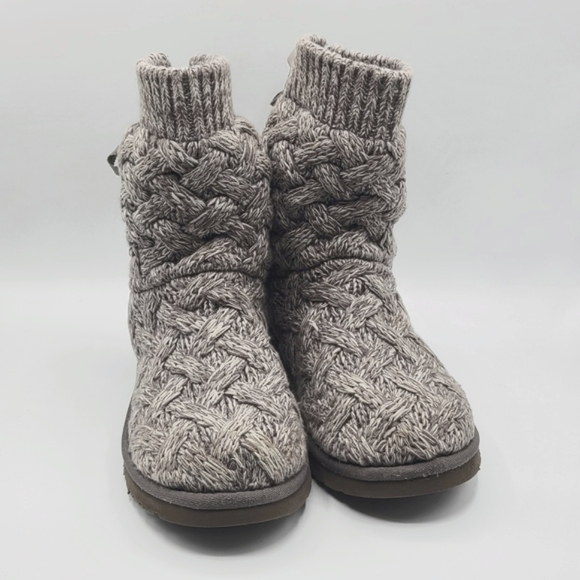 UGG Isla Cableknit Boots Gray Grey Size 8 - Picture 1 of 13